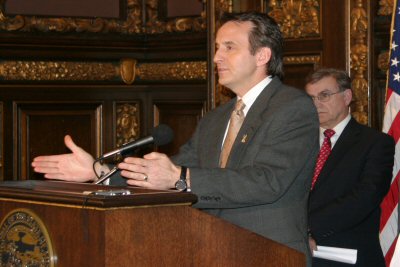 Building on Minnesota's leadership in renewable energy, energy conservation, and carbon reduction, G...